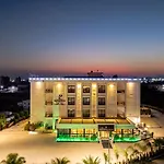 Otel Paradisos *